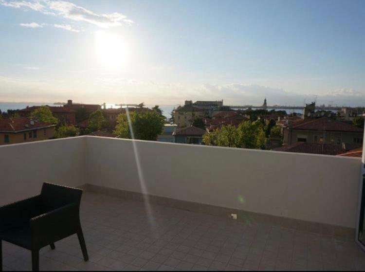 Stylish Penthouse Apartment In Venice Lido, 10 Minutes From Saint Marks Square Lido di Venezia Luaran gambar