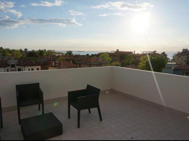 Stylish Penthouse Apartment In Venice Lido, 10 Minutes From Saint Marks Square Lido di Venezia Luaran gambar