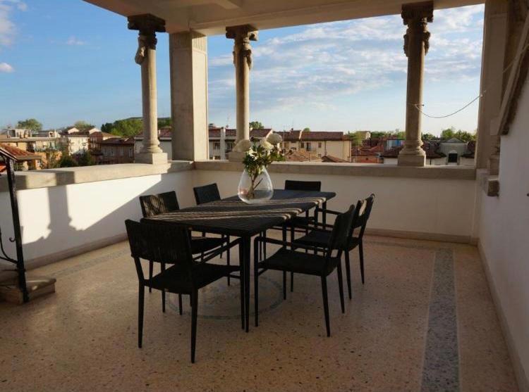 Stylish Penthouse Apartment In Venice Lido, 10 Minutes From Saint Marks Square Lido di Venezia Luaran gambar